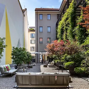 **** Hotel Savona 18 Italien